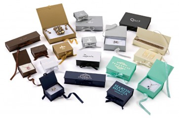 Deluxe Ribbon Jewelry Boxes